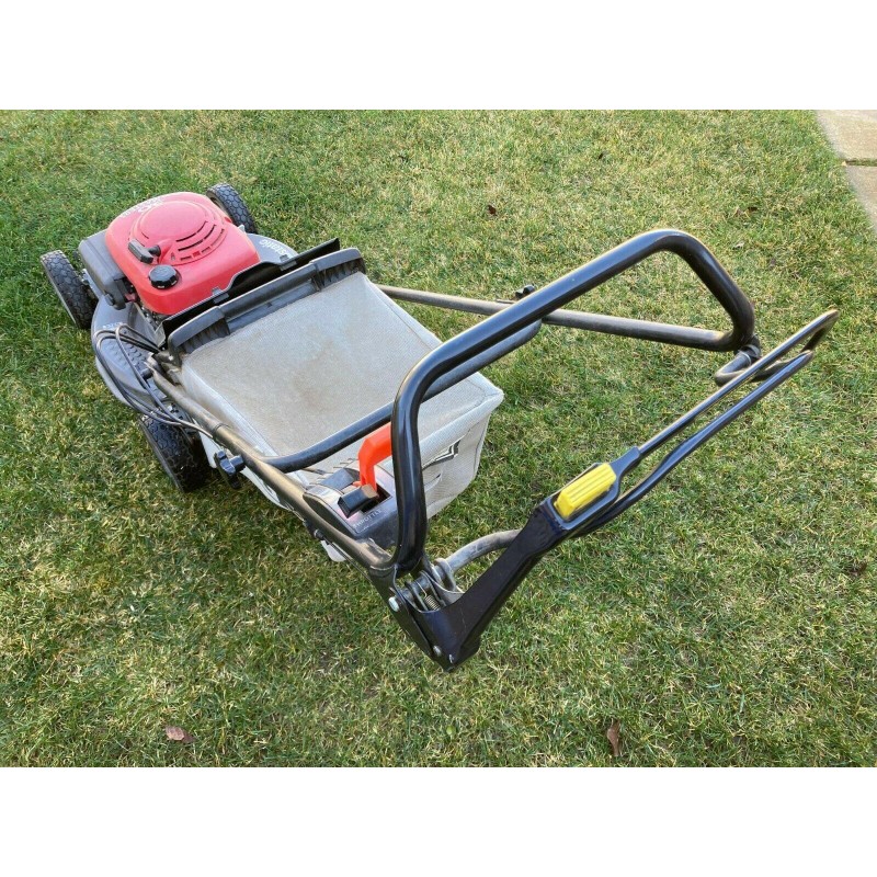 Honda Masters HR215 Hydrostatic Lawn Mower ||READ DESC||